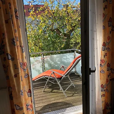 2 Zimmer Wohnung Mit Balkon - Naehe Messe Haar  Exterior photo
