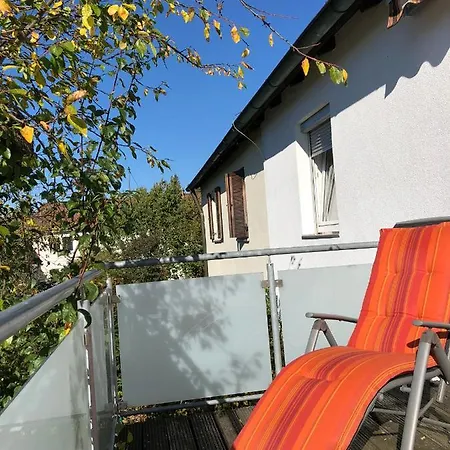 2 Zimmer Wohnung Mit Balkon - Naehe Messe Haar  Exterior photo